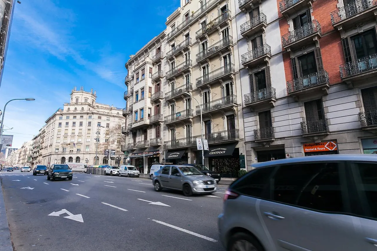The 5 Room'S House Barcelona Spain
